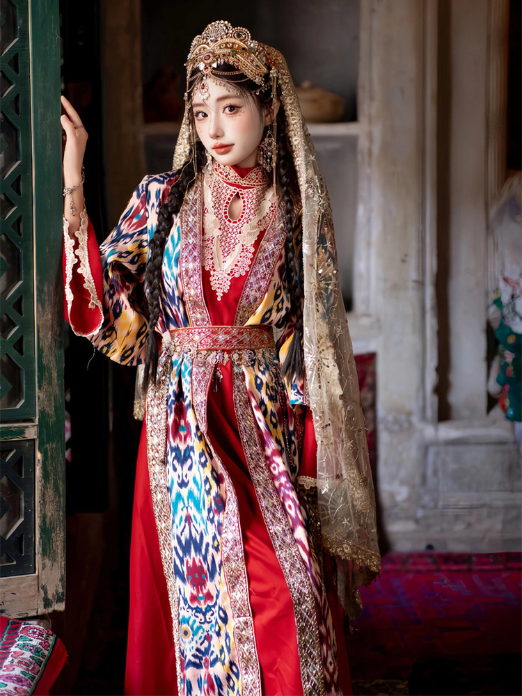 Ethnic Fashion Photography - Princess Style Xinjiang Uygur Ethnic Clothing