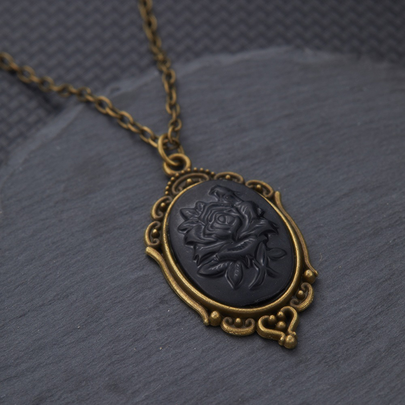 Retro and Trendy Oval Pendant  - Y2K Ethnic Fashion incelemesi ve fiyatı