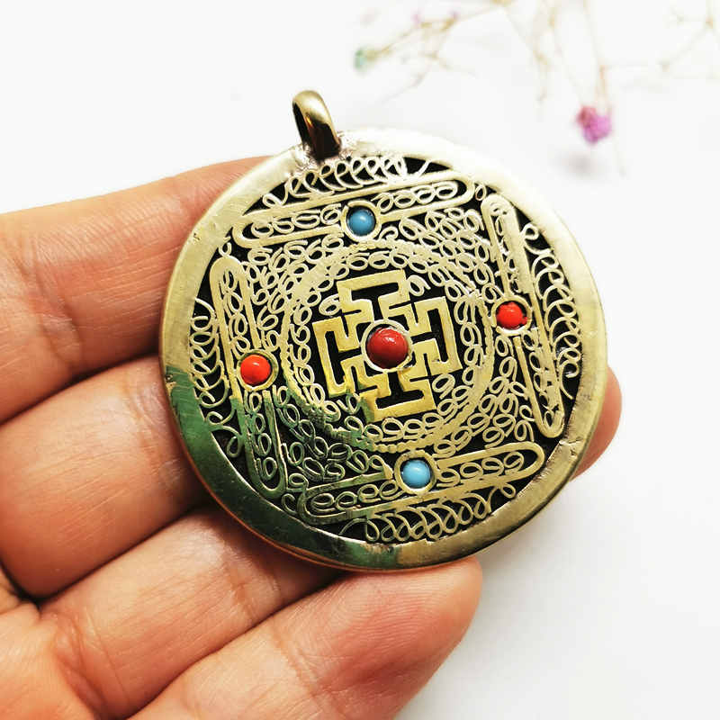 Tibetan OM Mantras Amulet Copp - Ethnic Fashion Com incelemesi ve fiyatı