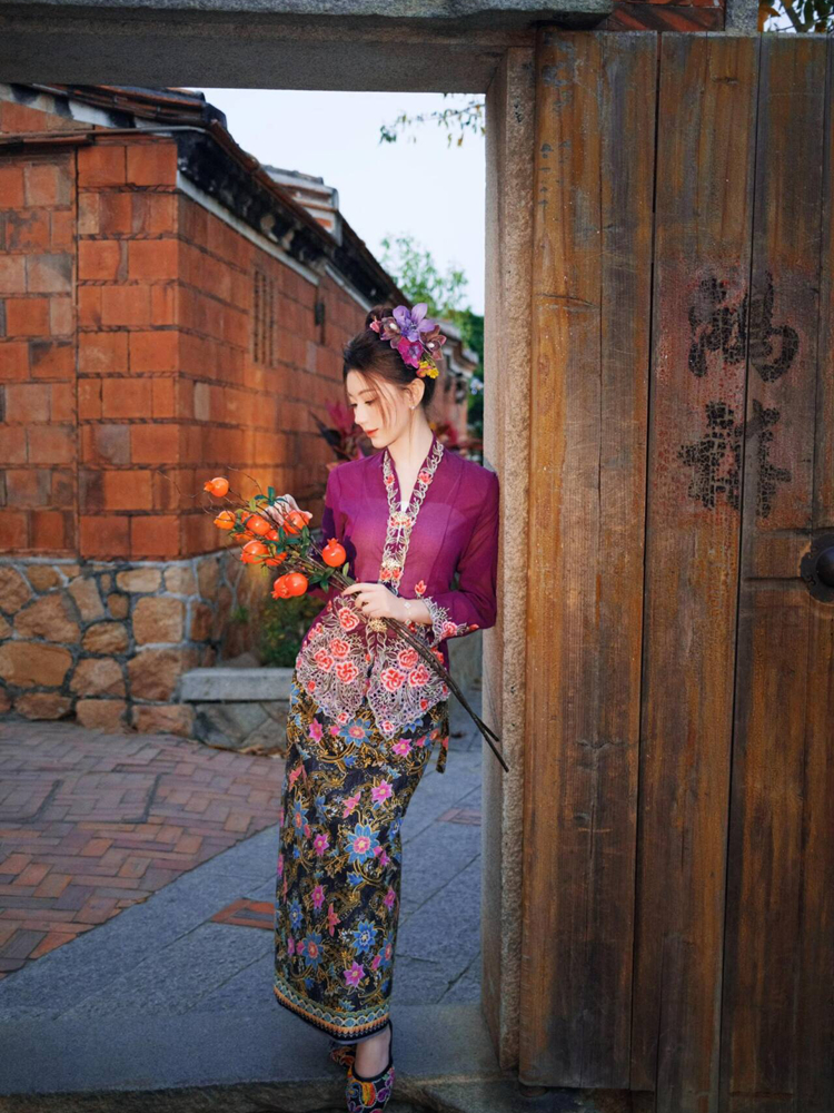 New Ethnic Style Women's Cloth - Ethnic Fashion Photography incelemesi ve fiyatı