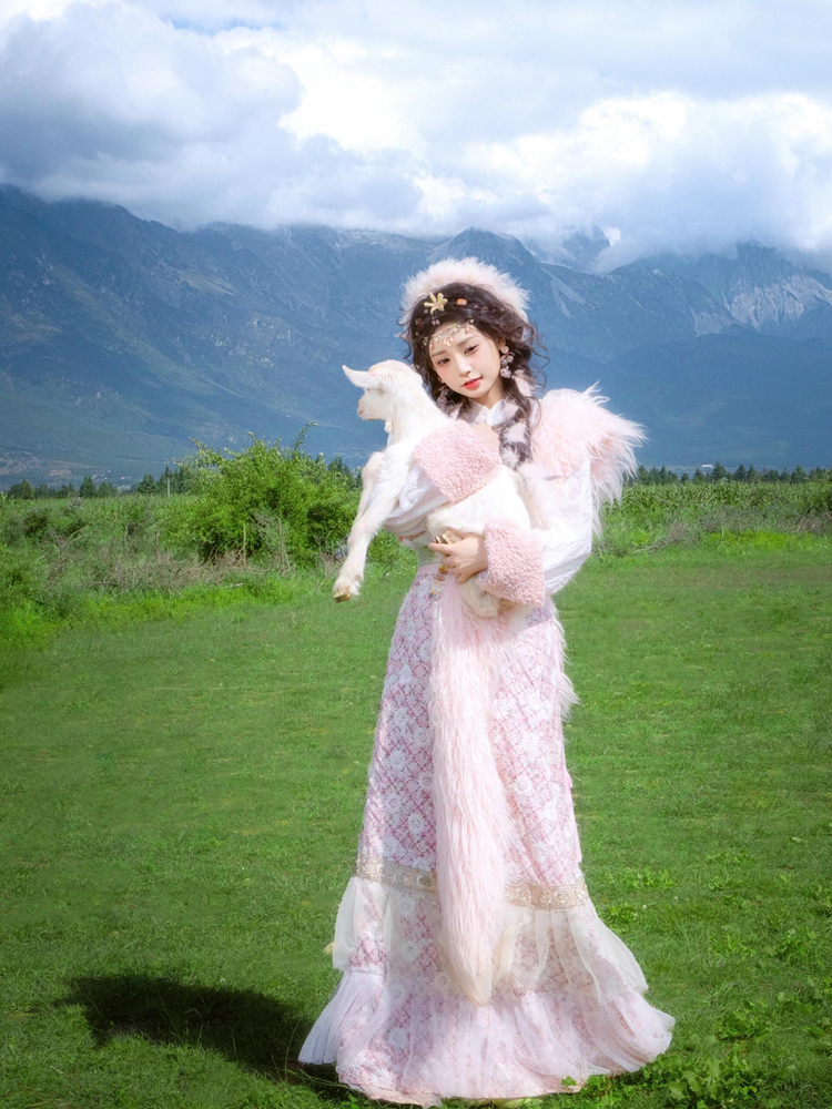 Yunnan Tibetan Costume Lijiang - Ethnic Fashion Photography incelemesi ve fiyatı