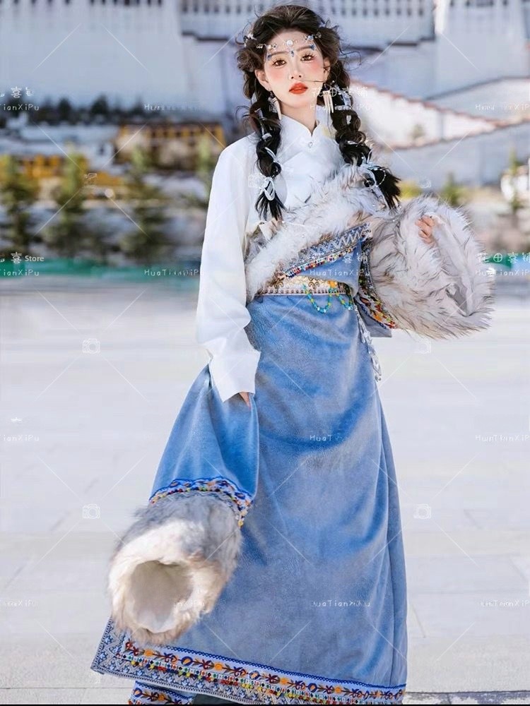 Tibetan Ethnic Women's  Robe F - Ethnic Fashion Photography incelemesi ve fiyatı