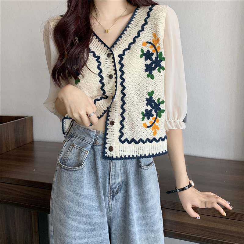 Korean Style Embroidered Desig - Ethnic Clothing & Online Fashion Store Khaadi Uk incelemesi ve fiyatı
